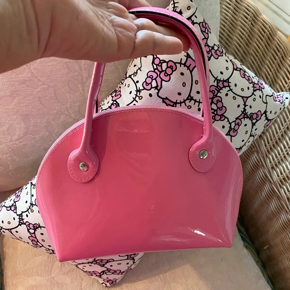 Hello Kitty Small Purse & Pillow Set💕